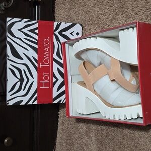 Wedged peep toe sandals